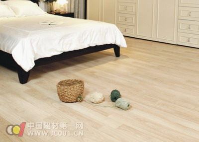 【解析】整体地板的整体概念 - 新闻中心 - 九