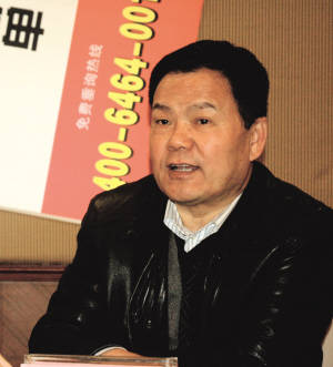 四川省林产工业协会木门专委会会长,鸿基木业董事长 周先哲
