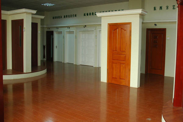 免漆门与油漆门的最主要区别知识分析(泰来门