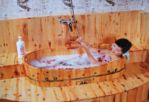 福州原汤温泉木桶浴图片